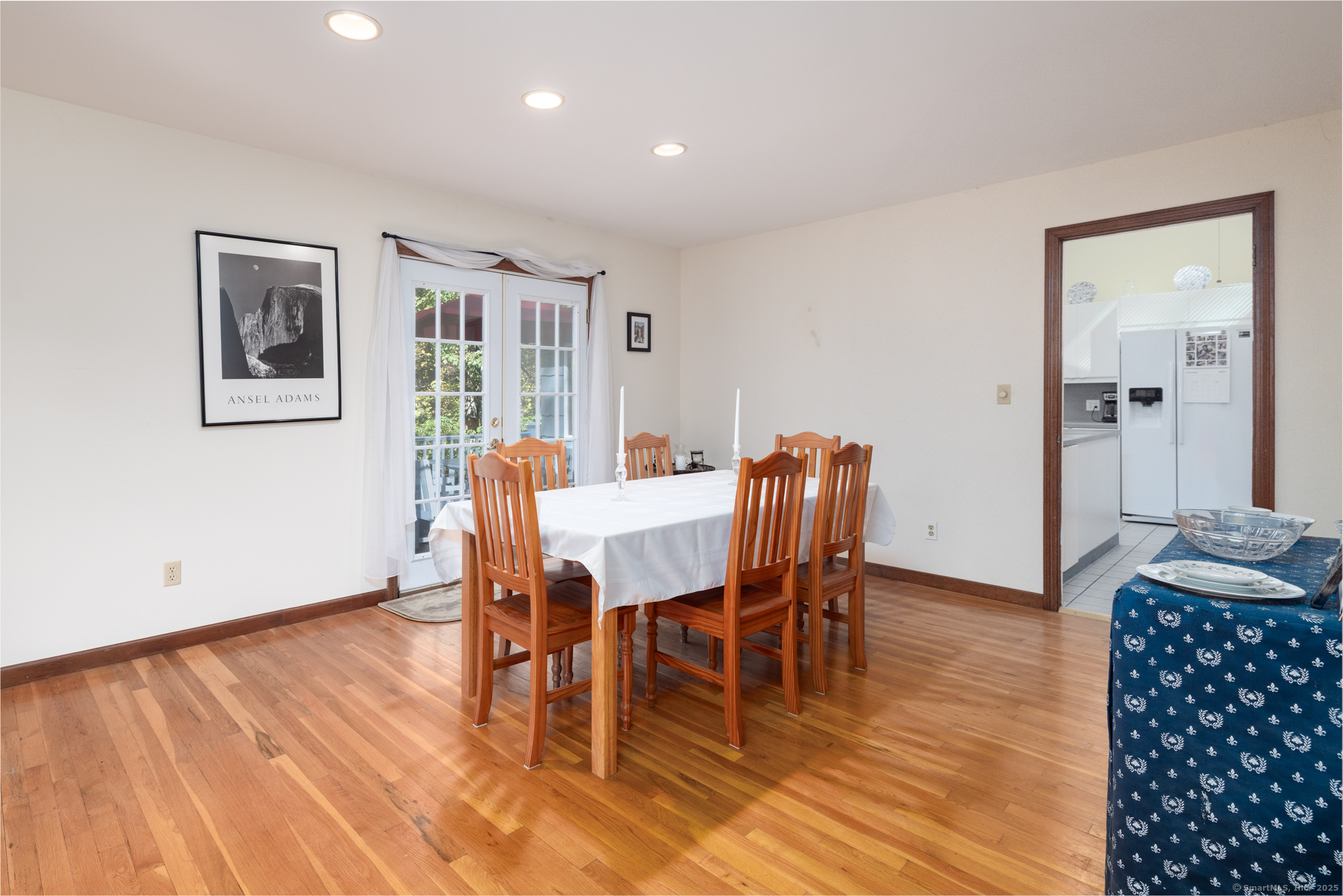 116 Bender Road Hamden, CT 06518 - Photo 11 of 35