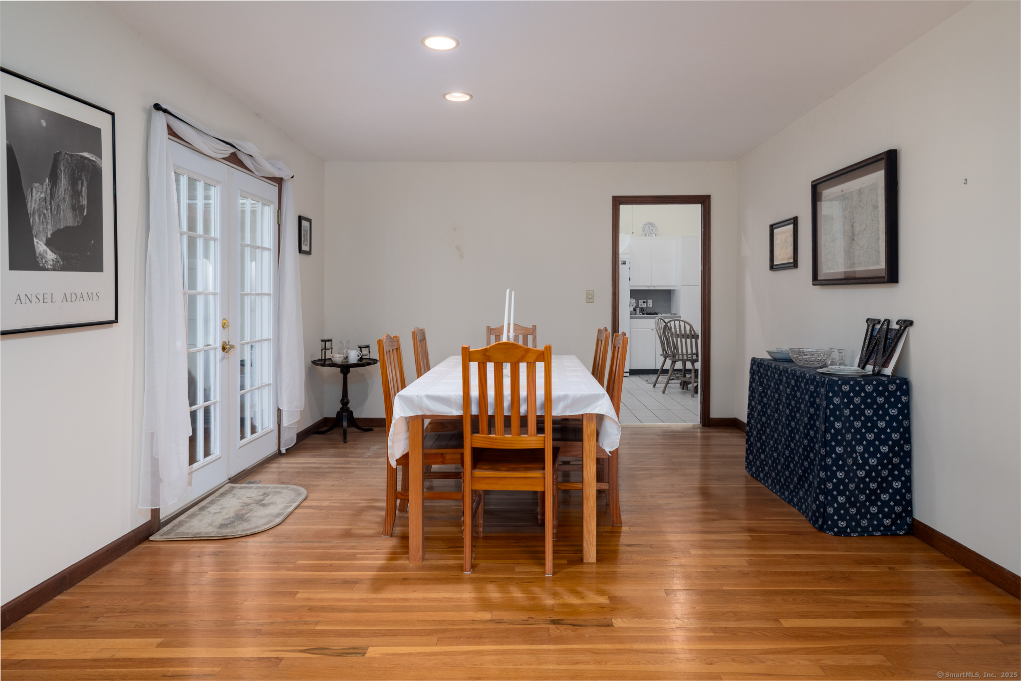 116 Bender Road Hamden, CT 06518 - Photo 12 of 35