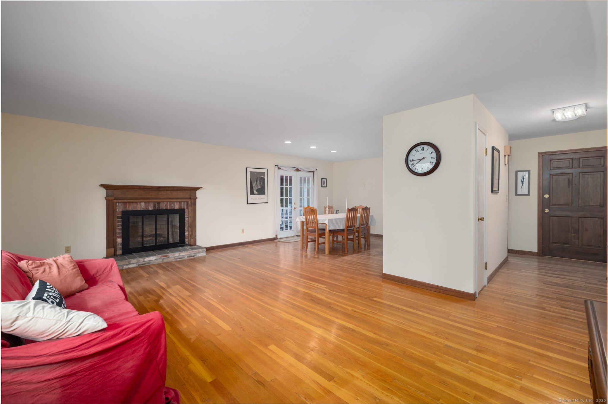 116 Bender Road Hamden, CT 06518 - Photo 14 of 35