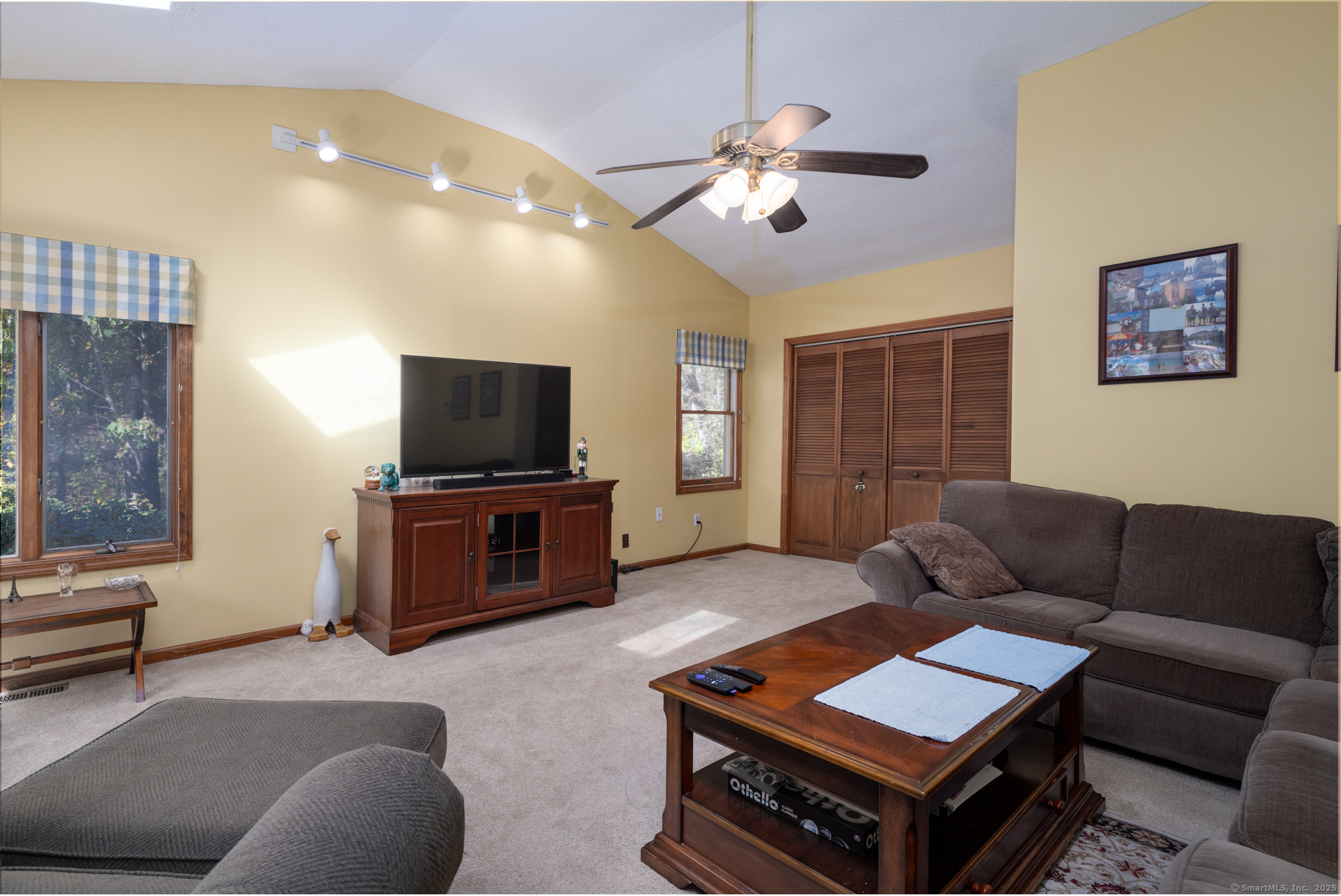 116 Bender Road Hamden, CT 06518 - Photo 3 of 35