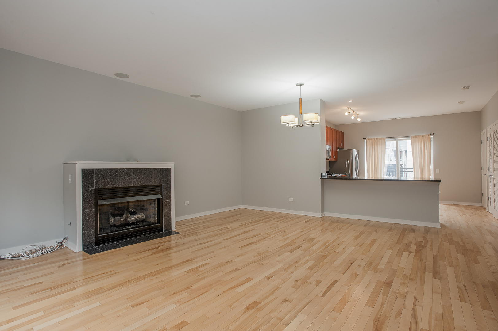 1221 West Arthington Street Chicago, IL 60607 - Photo 7 of 19