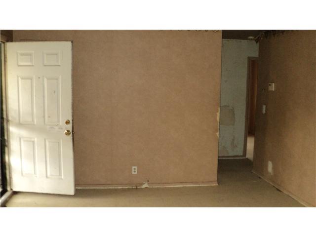 4108 Biscayne Road Indianapolis, IN 46226 - Photo 3 of 10 Gallery Image 3
