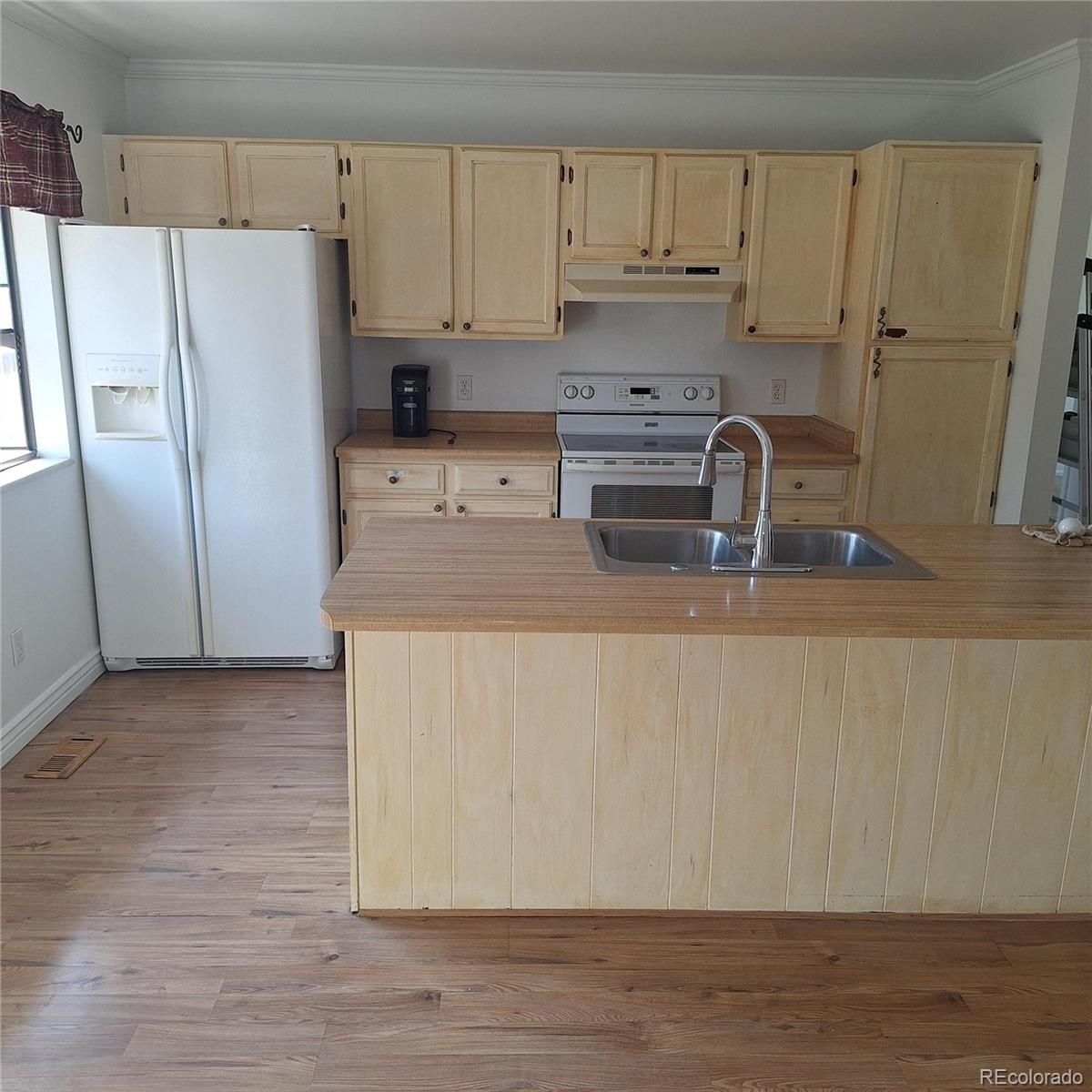 11466 North Hot Springs Drive Parker, CO 80138 - Photo 5 of 24