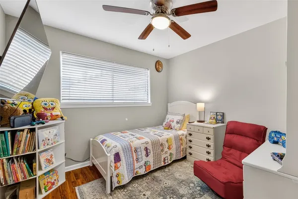 $285,000 | 11130 Holly Hill Lane, Houston, TX 77041