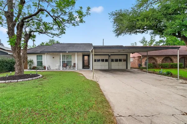 $285,000 | 11130 Holly Hill Lane, Houston, TX 77041