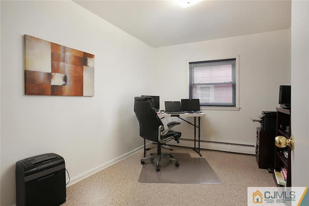 63 Preston Road Colonia, NJ 07067 - Photo 12 of 24 Gallery Image 12