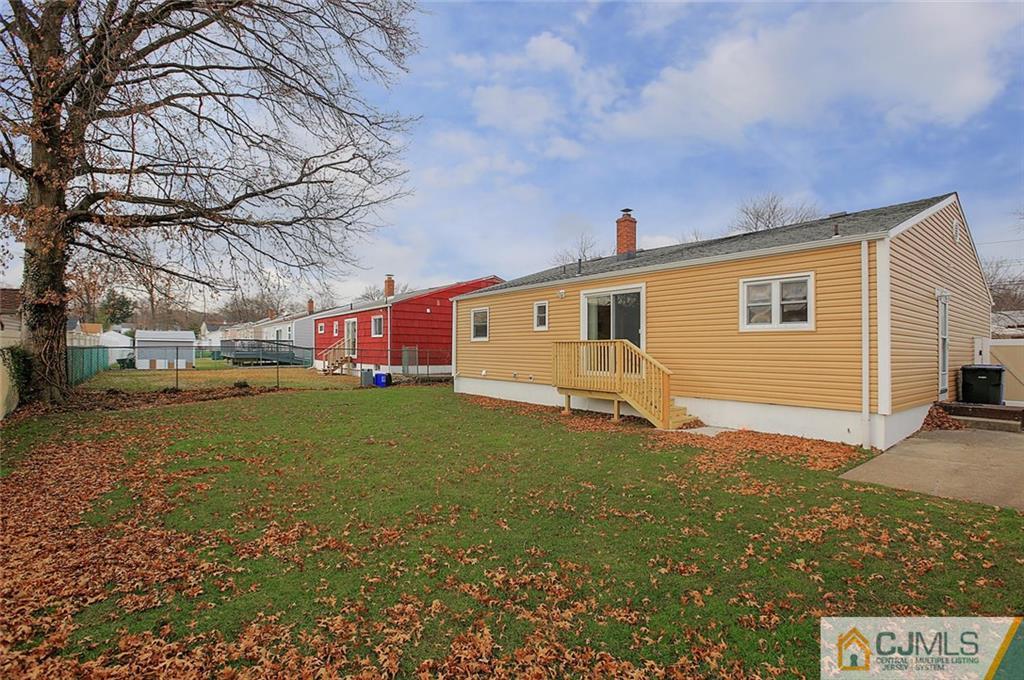 63 Preston Road Colonia, NJ 07067 - Photo 18 of 24 Gallery Image 18