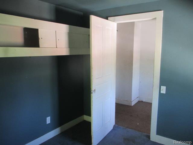 5295 Richfield Road Flint, MI 48506 - Photo 10 of 19 BED 3 (2).jpg