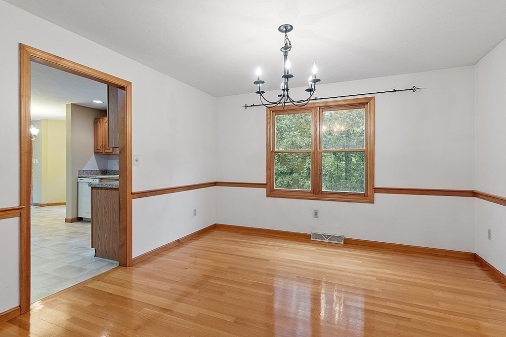 46 Raymond Way Ashland, MA 01721 - Photo 13 of 39 Gallery Image 13