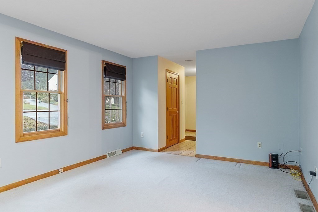 46 Raymond Way Ashland, MA 01721 - Photo 17 of 39 Gallery Image 17