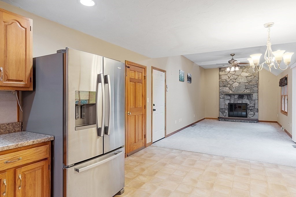 46 Raymond Way Ashland, MA 01721 - Photo 8 of 39 Gallery Image 8