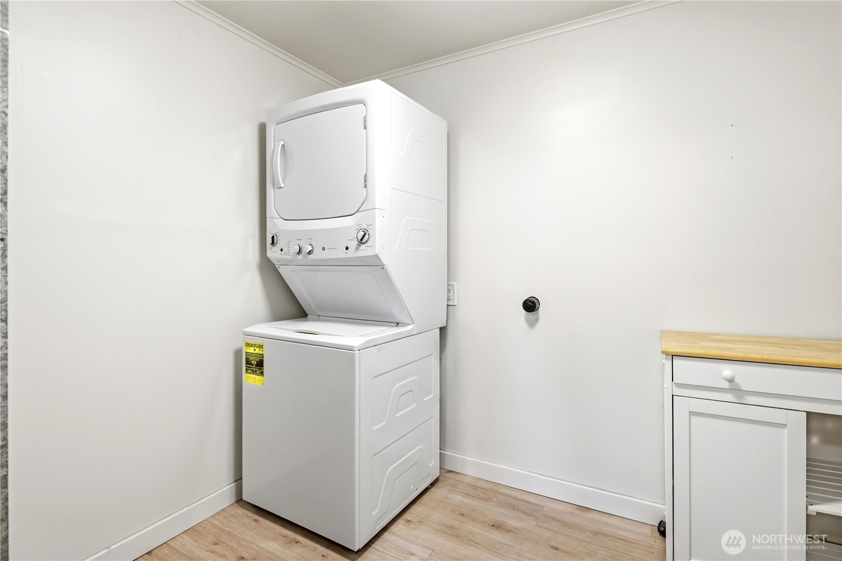 3121 Southeast 6th Street Renton, WA 98058 - Photo 31 of 40 Gallery Image 31