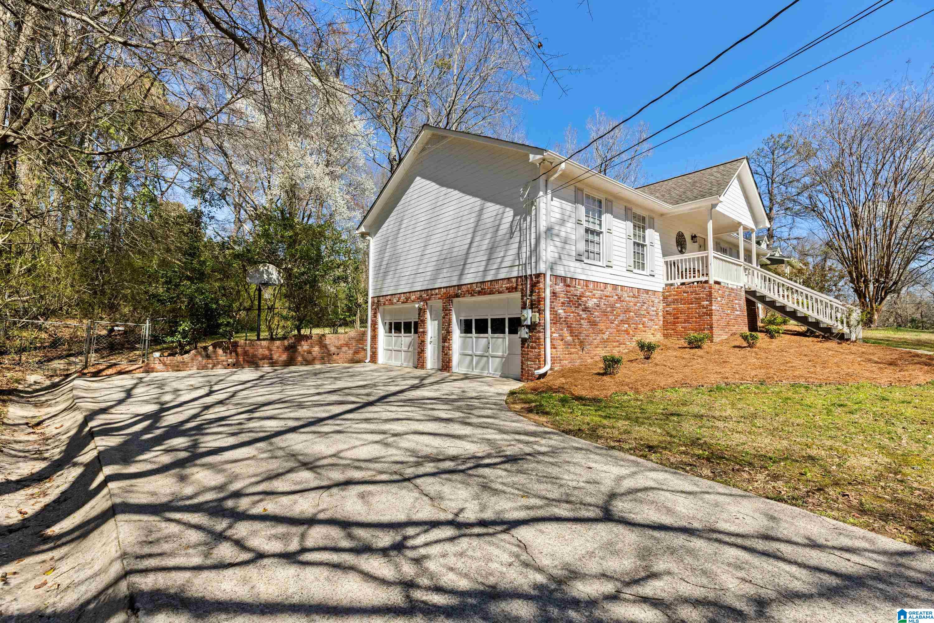 46 Bushwood Road Birmingham, AL 35210 - Photo 3 of 26