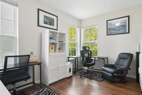 $829,000 | 2313 Avalon Drive, Buffalo Grove, IL 60089