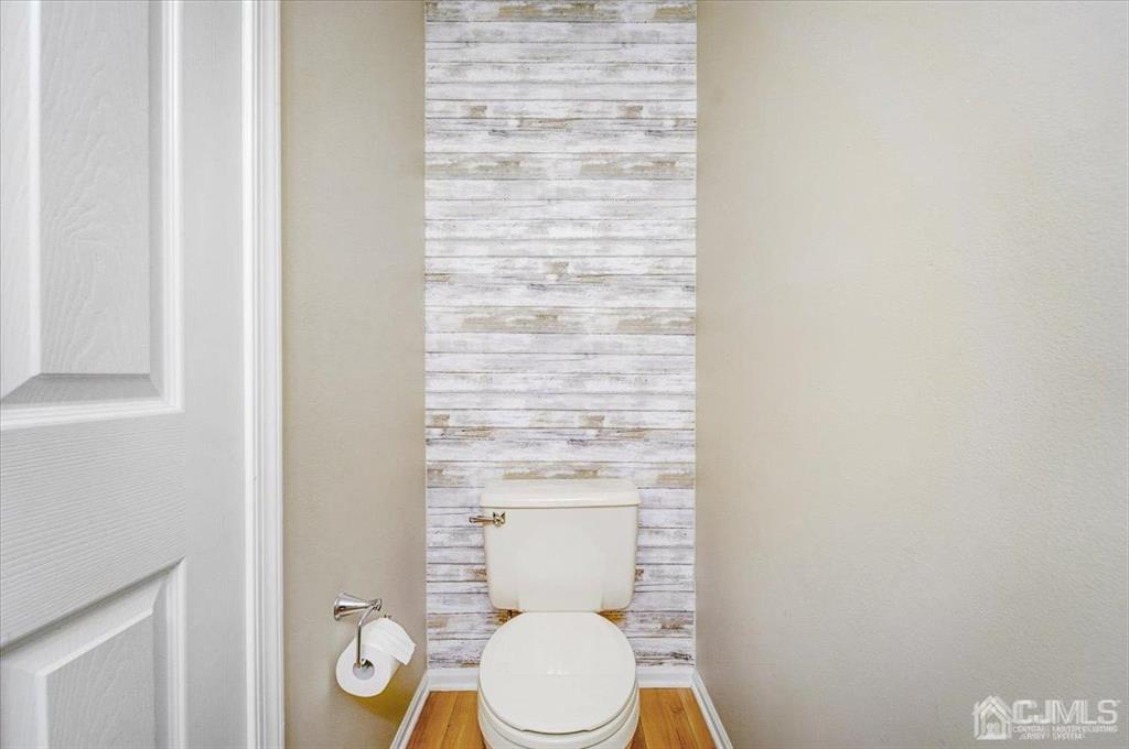 9 Tory Court Bedminster, NJ 07921 - Photo 13 of 26 a bathroom with a toilet and a sink