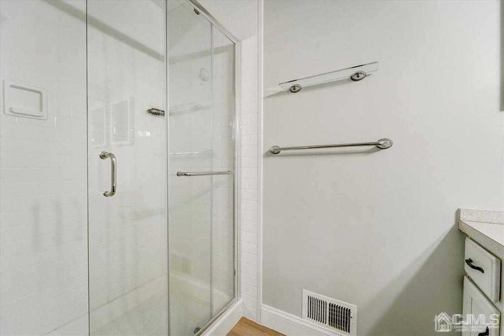 9 Tory Court Bedminster, NJ 07921 - Photo 21 of 26 a bathroom with a shower