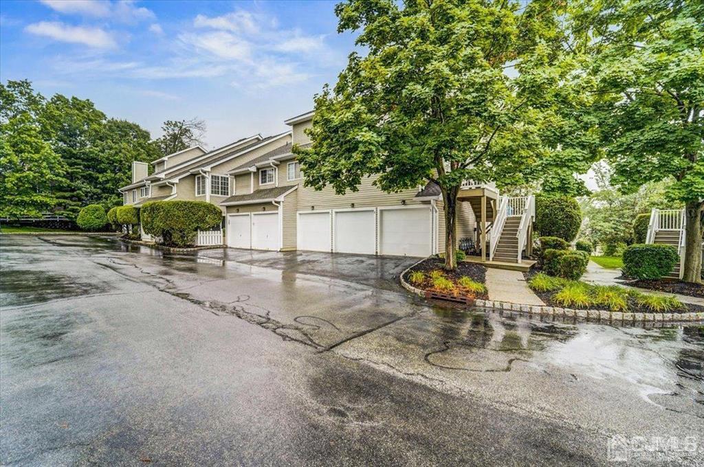 9 Tory Court Bedminster, NJ 07921 - Photo 25 of 26 a house view with a sitting space