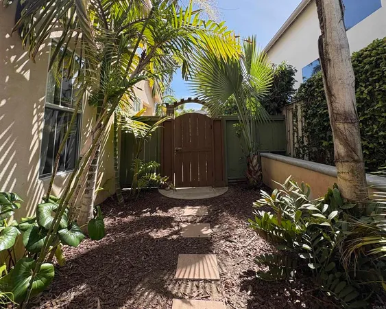 $5,700 | 4994 Crestview Drive, Carlsbad, CA 92008
