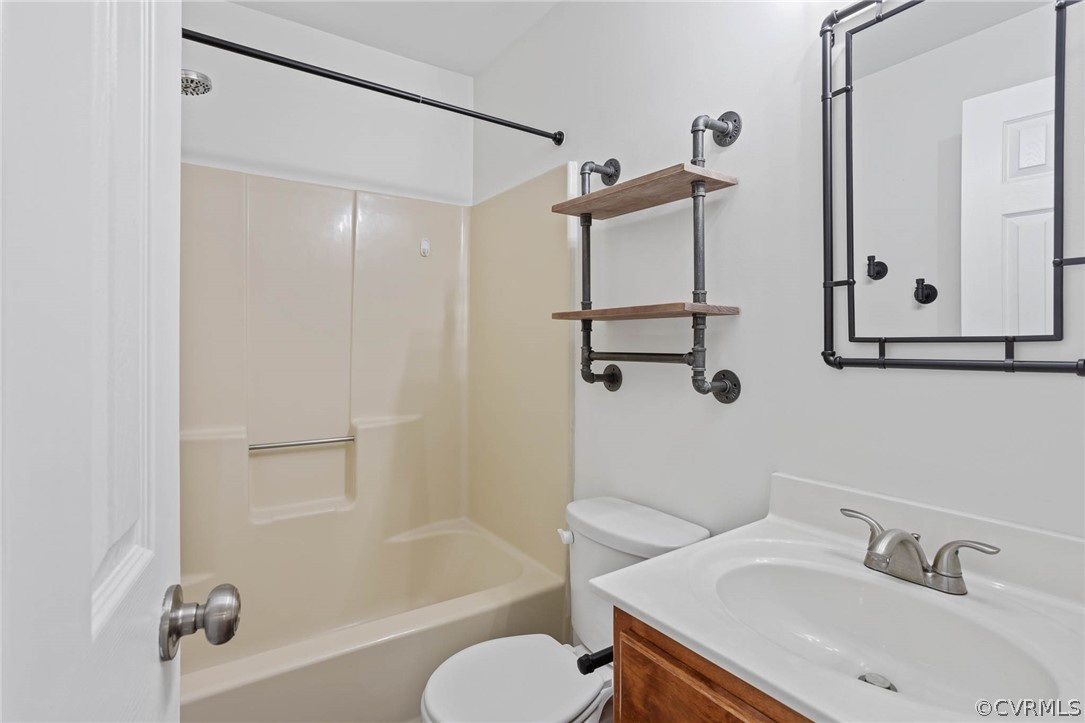 11307 Cedar Run Road Petersburg, VA 23805 - Photo 16 of 39 Gallery Image 16