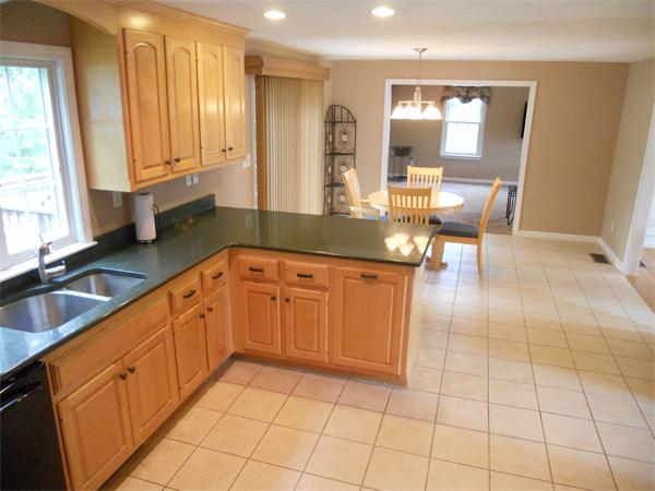 591 Marston Road Northbridge, MA 01588 - Photo 11 of 26