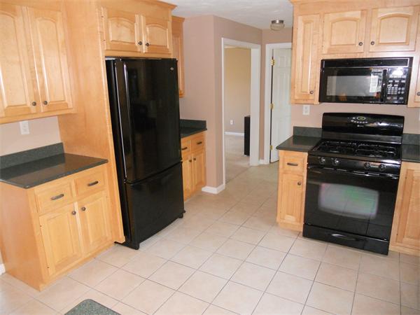 591 Marston Road Northbridge, MA 01588 - Photo 12 of 26