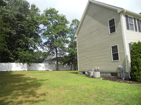 591 Marston Road Northbridge, MA 01588 - Photo 3 of 26