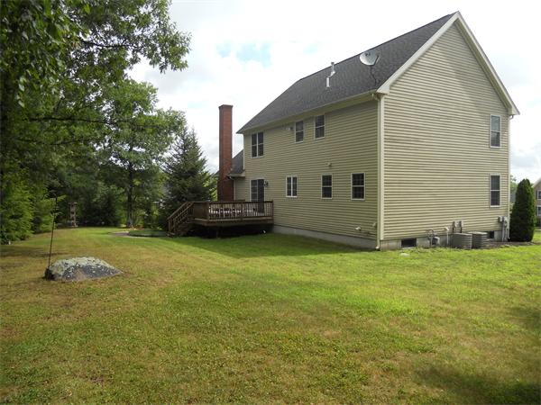 591 Marston Road Northbridge, MA 01588 - Photo 4 of 26