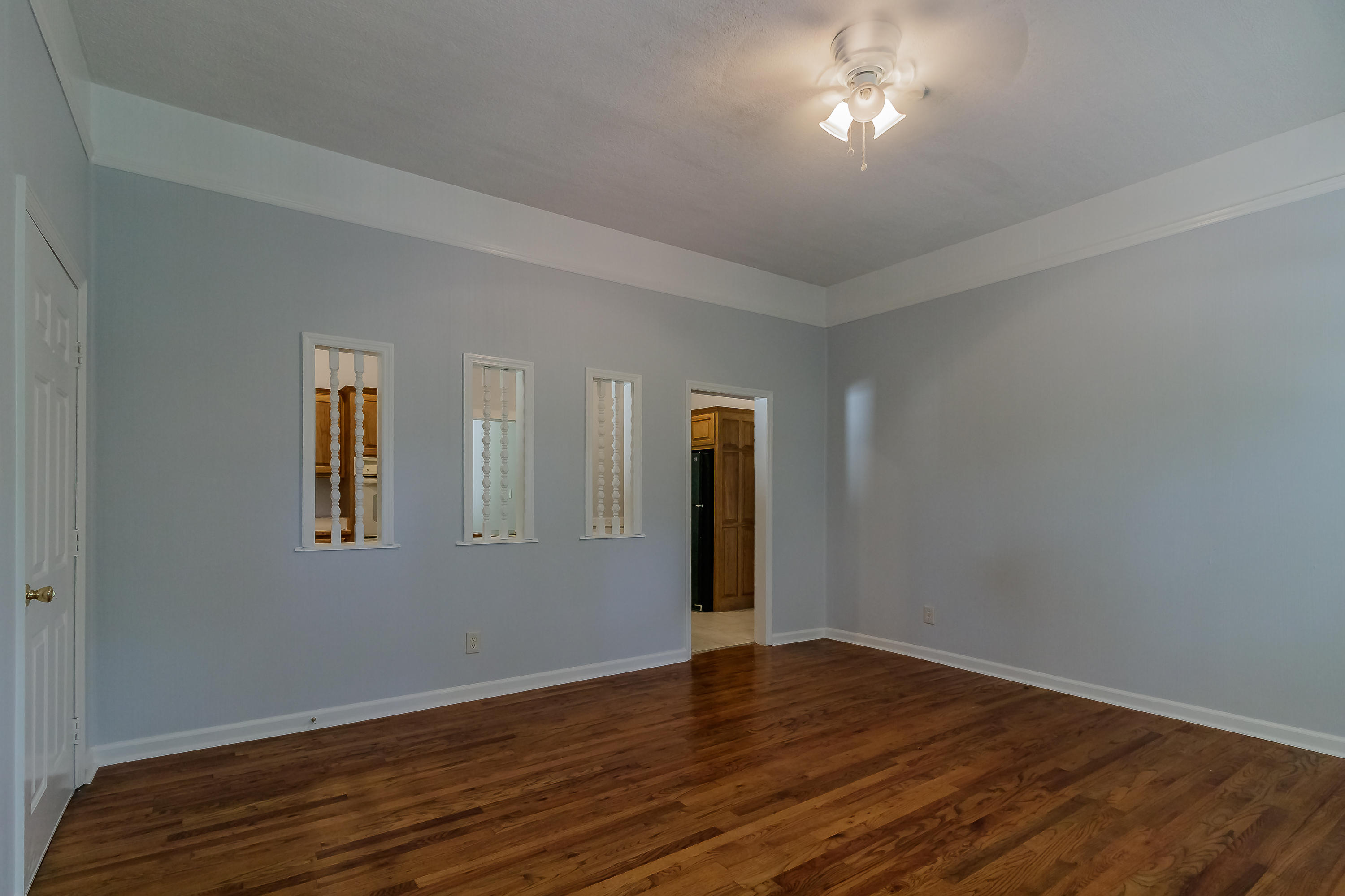 2543 Chamberlain Road LaFayette, GA 30728 - Photo 2 of 39 Living Room