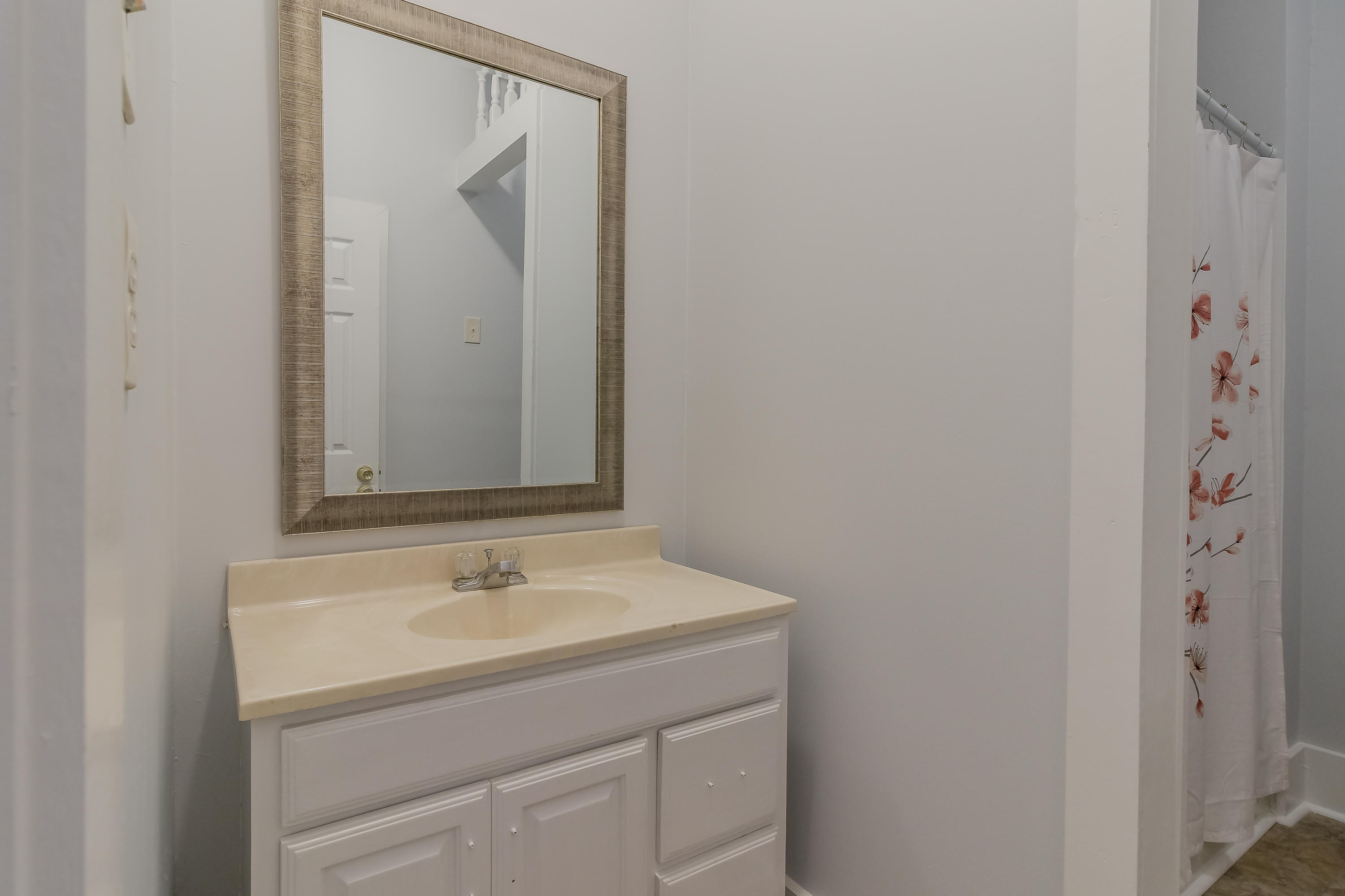 2543 Chamberlain Road LaFayette, GA 30728 - Photo 25 of 39 Bathroom