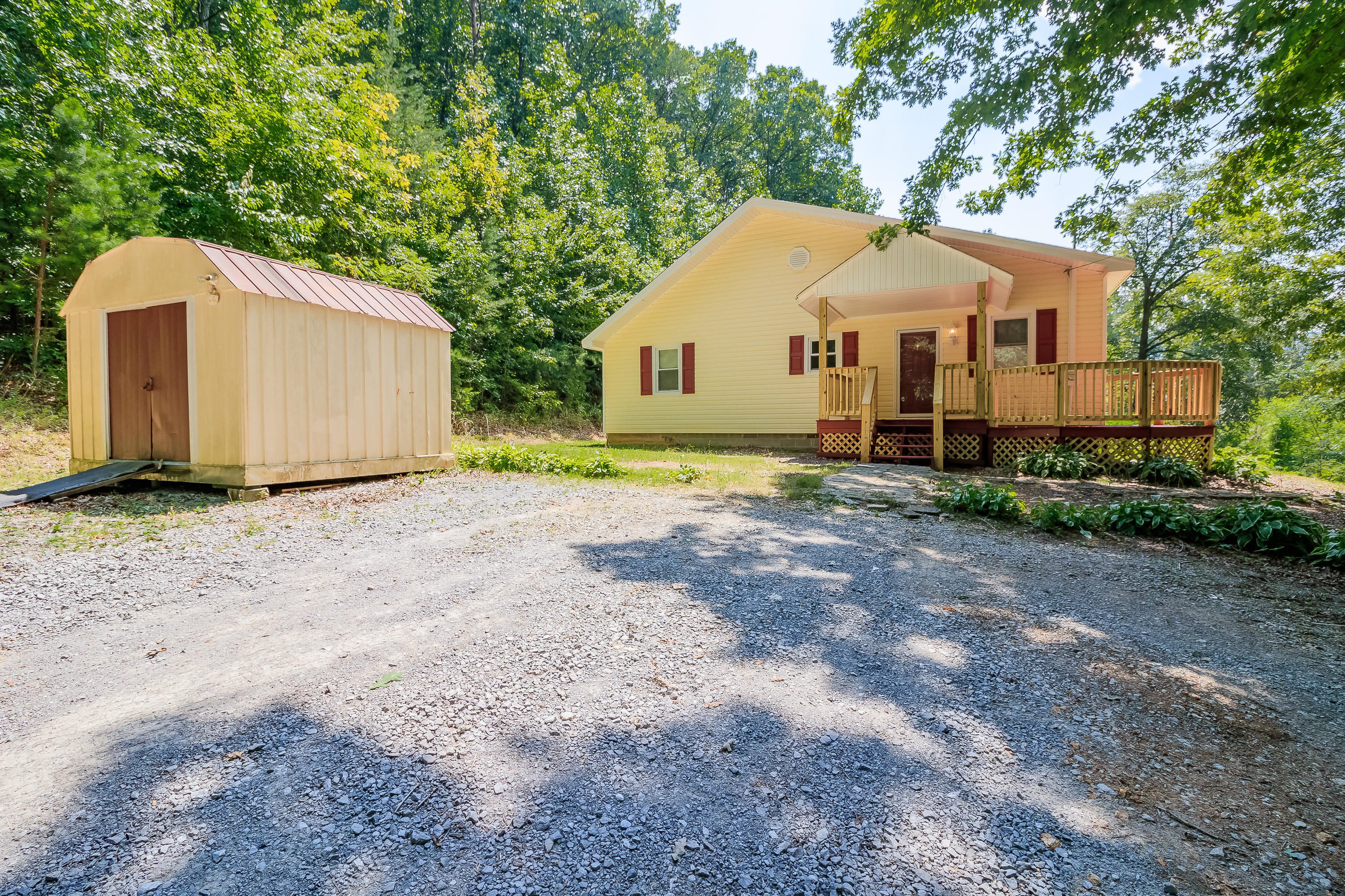 2543 Chamberlain Road LaFayette, GA 30728 - Photo 38 of 39 Front