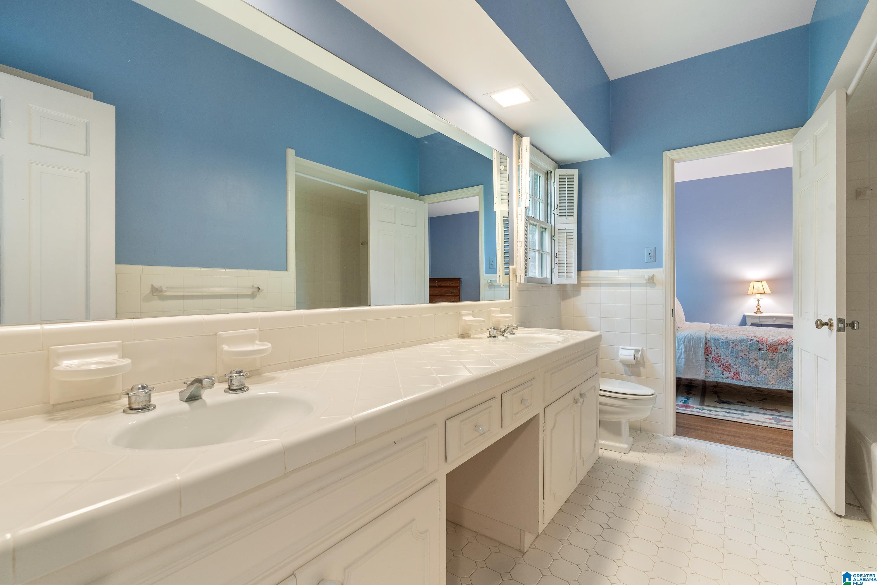 3679 Rockhill Road Birmingham, AL 35223 - Photo 31 of 47 Gallery Image 31
