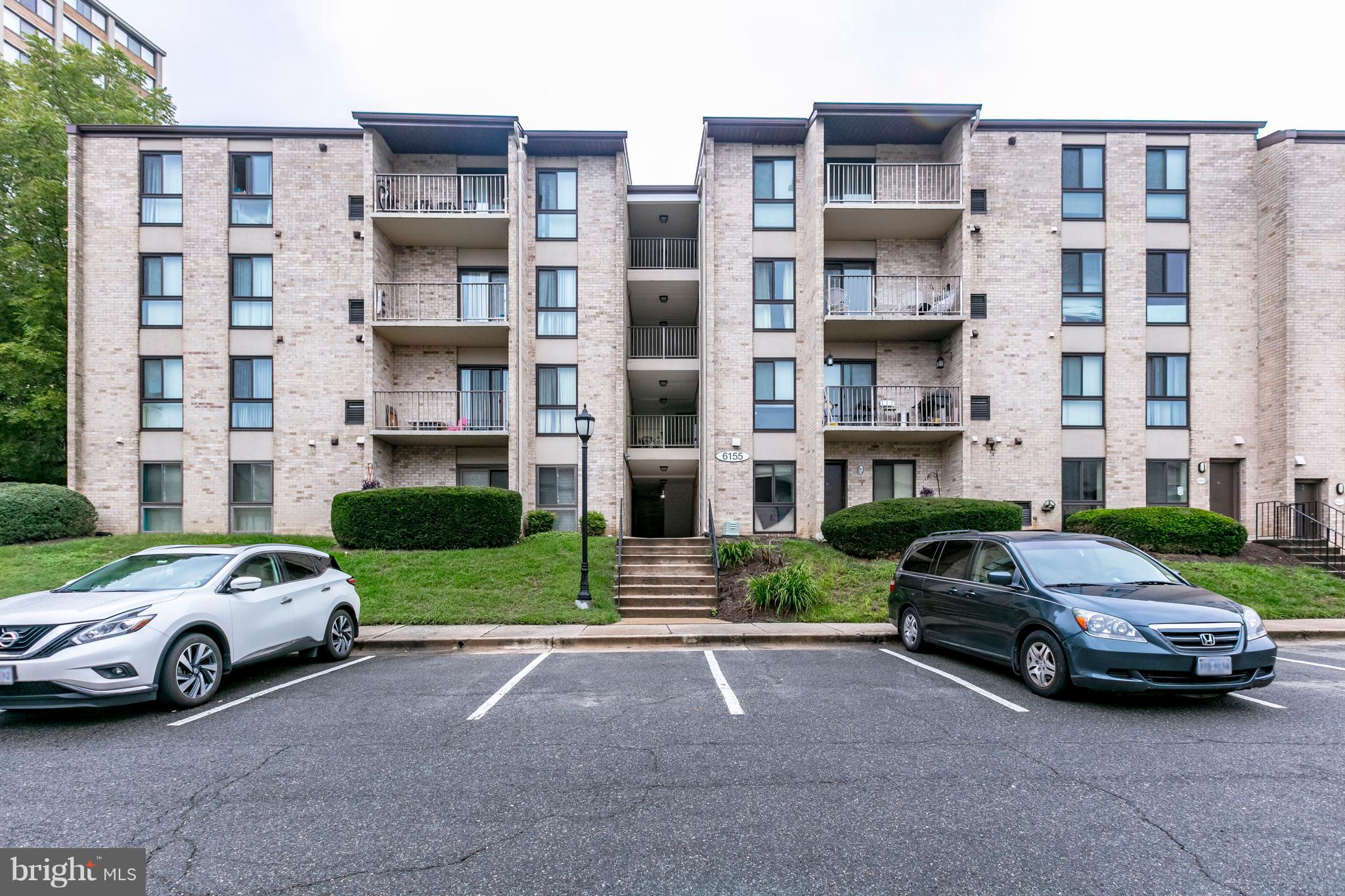 6155 Edsall Road, Unit O Alexandria, VA 22304 - Photo 1 of 25 Exterior (Front)