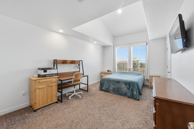 347 West Main Street, Unit 9 Santaquin, UT 84655 - Photo 11 of 28 3rd Floor Master Bedroom