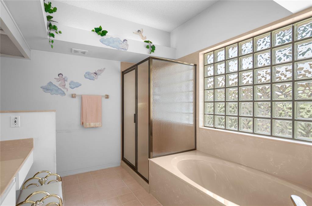 11473 Southwest 82nd Court Road Ocala, FL 34481 - Photo 18 of 56