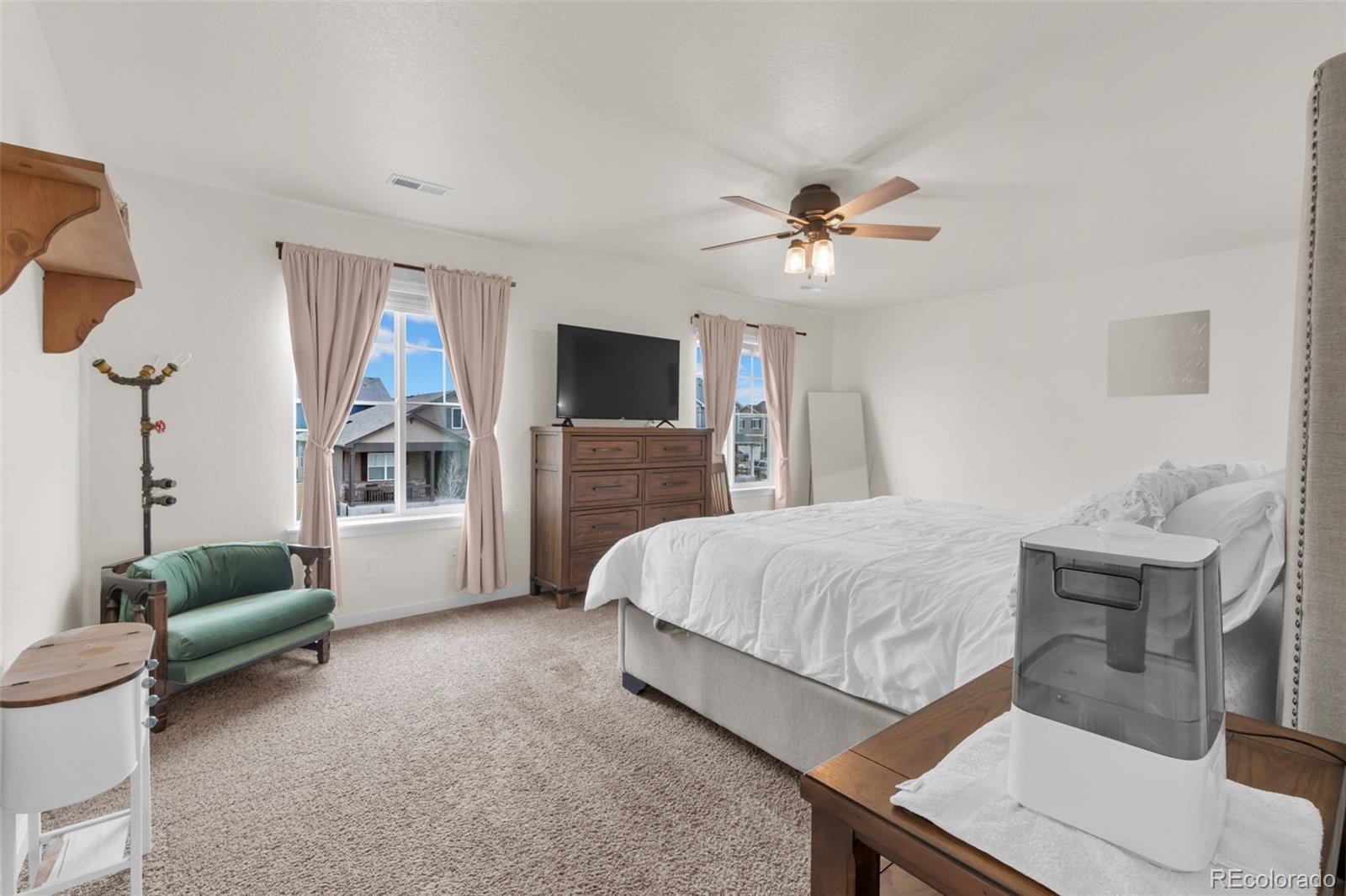 211 Fox Street Bennett, CO 80102 - Photo 18 of 33