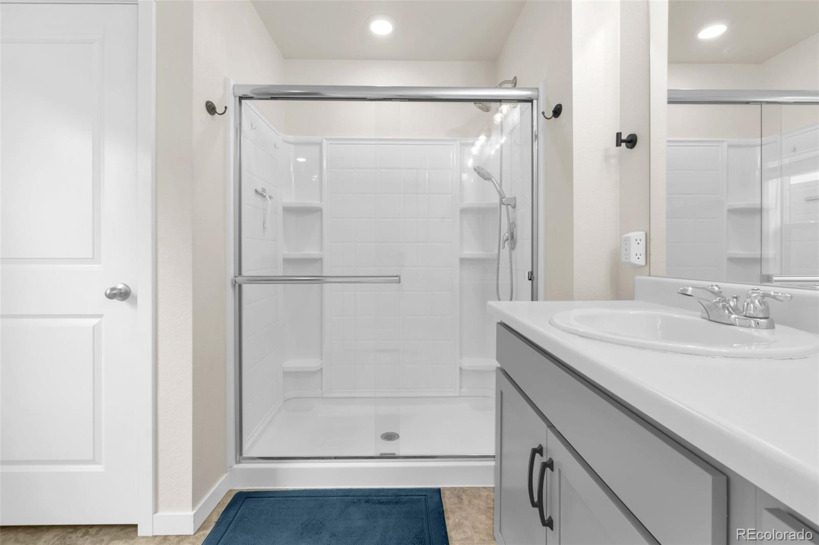 211 Fox Street Bennett, CO 80102 - Photo 22 of 33