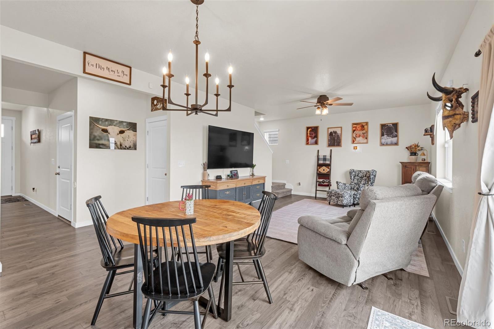 211 Fox Street Bennett, CO 80102 - Photo 9 of 33