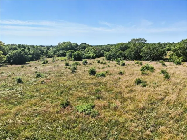 $975,000 | 14805 Southeast McBee Chappel Drive, Braymer, MO 64624