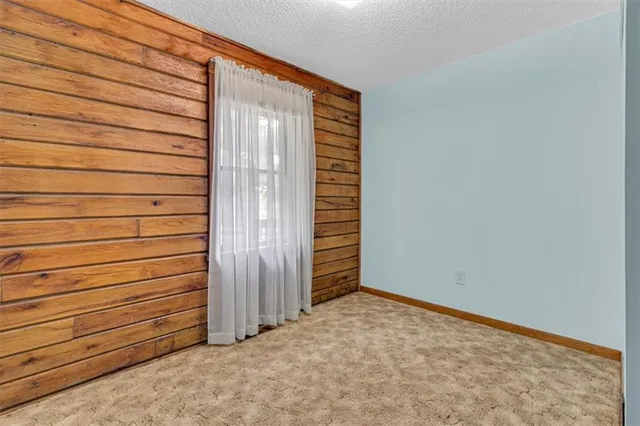 $975,000 | 14805 Southeast McBee Chappel Drive, Braymer, MO 64624