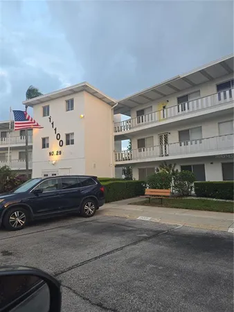 $138,900 | 11100 86th Avenue North, Unit 310, Seminole, FL 33772