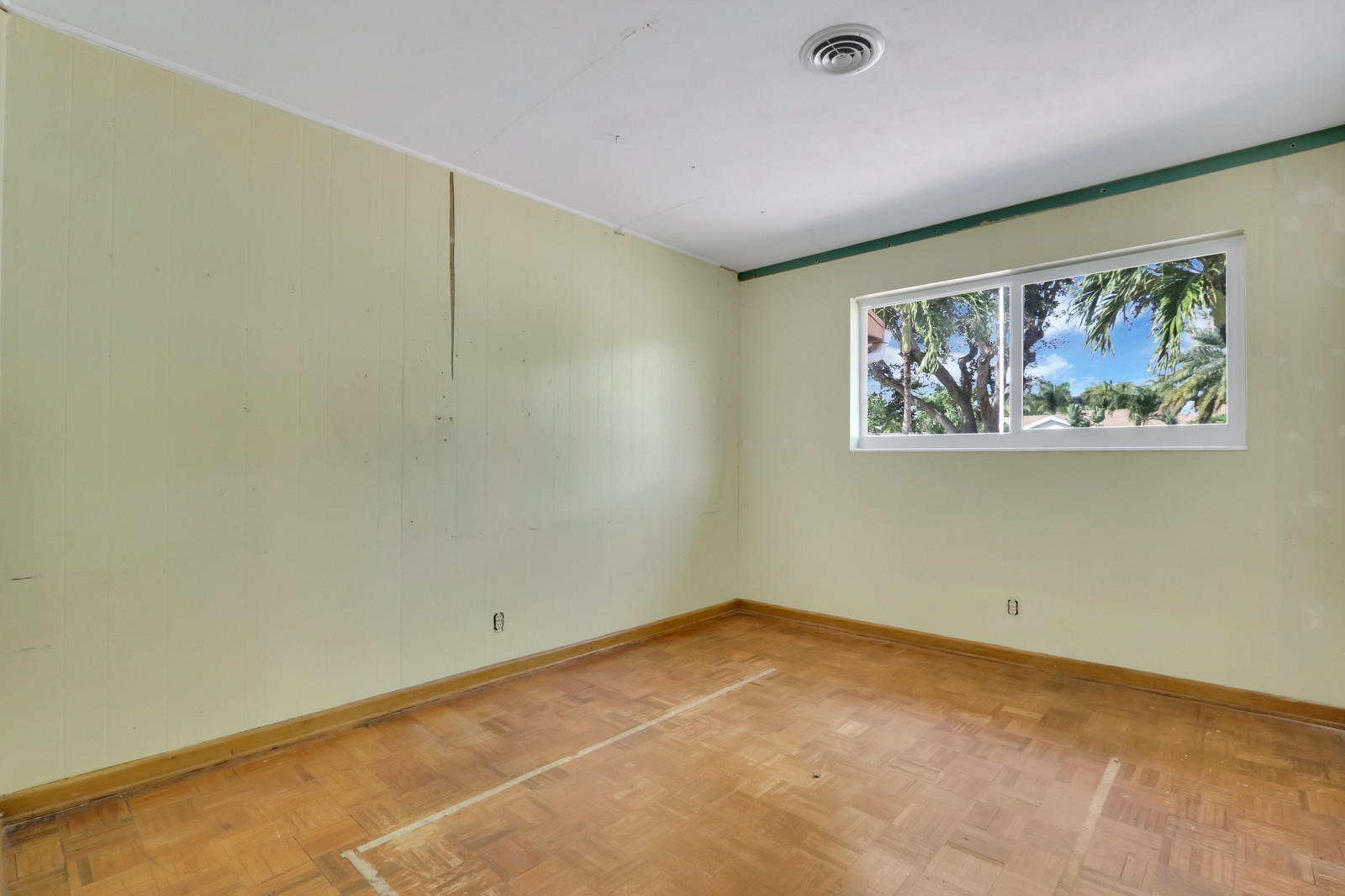 524 Inlet Road North Palm Beach, FL 33408 - Photo 17 of 21 Bedroom 4