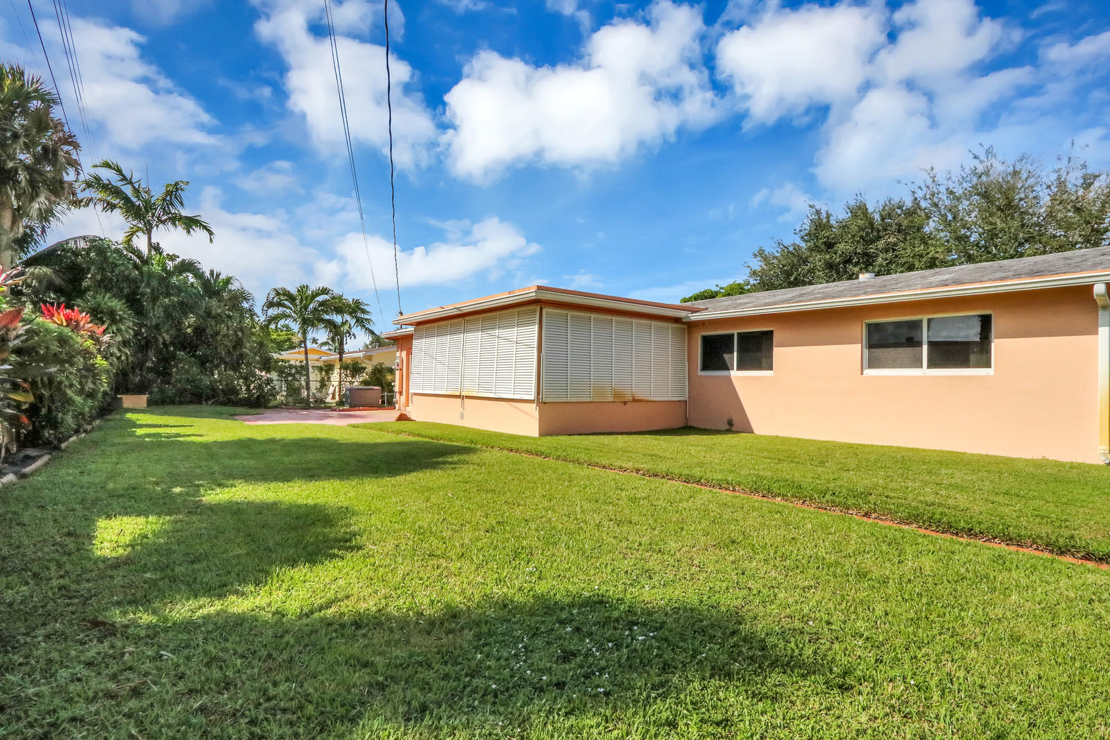 524 Inlet Road North Palm Beach, FL 33408 - Photo 3 of 21 Back Yard