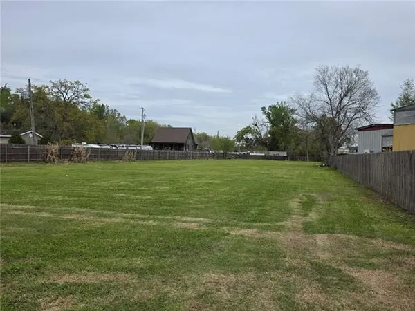 $300,000 | 312 Canal Street, Luling, LA 70070