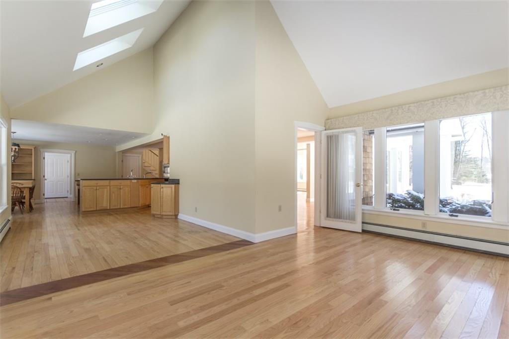 27 Cole Field Road Cape Elizabeth, ME 04107 - Photo 11 of 23 Photo