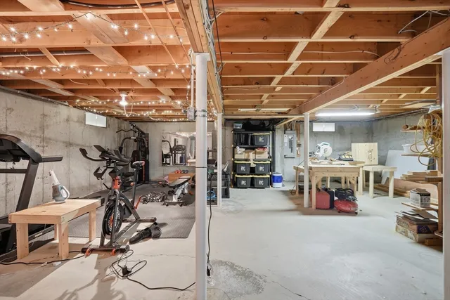 $459,900 | 3022 Hillside Drive, Bondsville, MA 01009