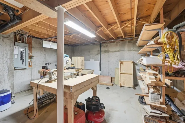 $459,900 | 3022 Hillside Drive, Bondsville, MA 01009