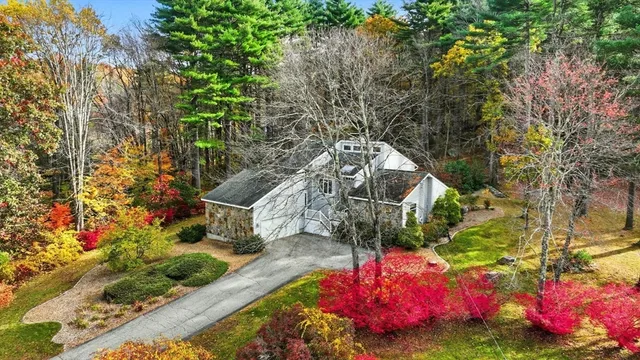 $459,900 | 3022 Hillside Drive, Bondsville, MA 01009