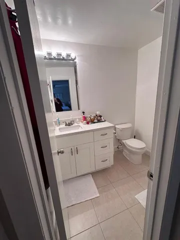 $199,000 | 8251 Northwest 8th Place, Plantation, FL 33324