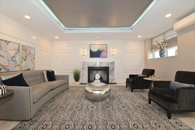 $775,000 | 320 East Shore Road, Unit 4C, Great Neck, NY 11023