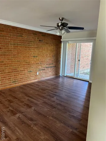 $1,650 | 1951 Greenpoint Drive, Unit 103, Kirkwood, MO 63122